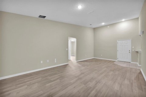 Condo in Jacksonville, Florida, 3 bedrooms № 2115375 - photo 17