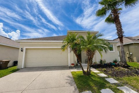 Casa en Kissimmee, Florida 4 dormitorios, 165.74 m2 № 2322430
