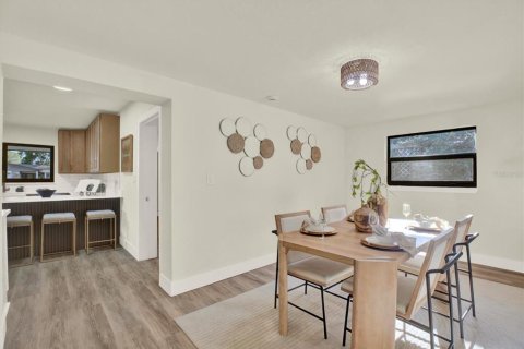 Casa en venta en Tampa, Florida, 4 dormitorios, 145.76 m2 № 2151537 - foto 14