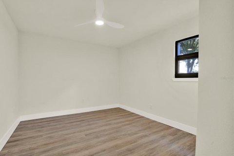 Casa en venta en Tampa, Florida, 4 dormitorios, 145.76 m2 № 2151537 - foto 20