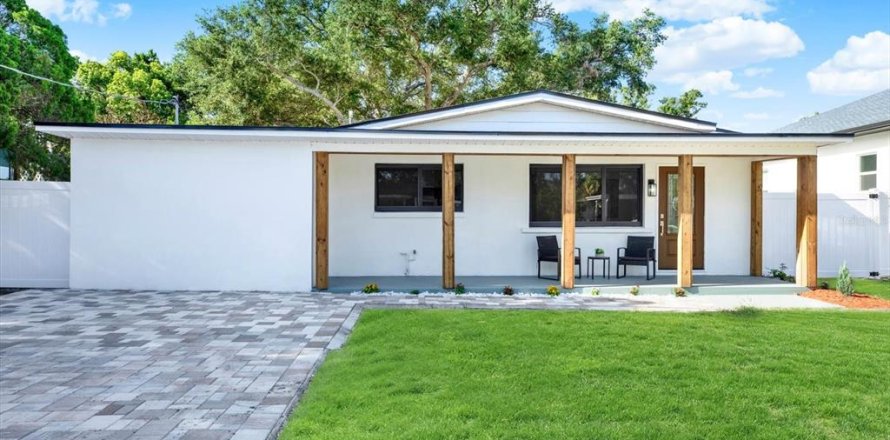 Casa en Tampa, Florida 4 dormitorios, 145.76 m2 № 2151537