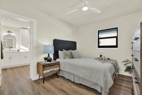 Casa en venta en Tampa, Florida, 4 dormitorios, 145.76 m2 № 2151537 - foto 15