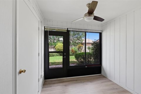 Condo in Bradenton, Florida, 2 bedrooms  № 2201363 - photo 18