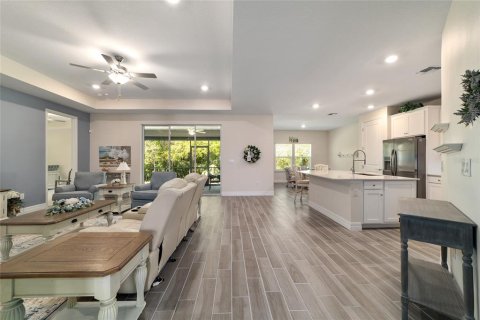 House in BELLECHASE in Ocala, Florida 4 bedrooms, 212.93 sq.m. № 1582218 - photo 6