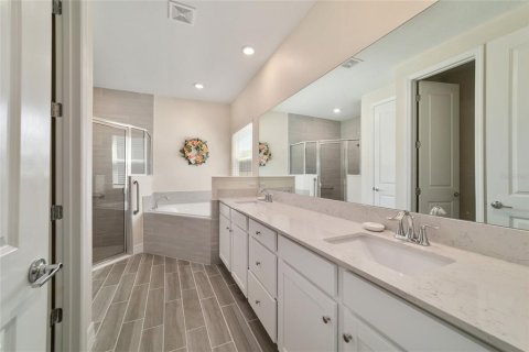 House in BELLECHASE in Ocala, Florida 4 bedrooms, 212.93 sq.m. № 1582218 - photo 29