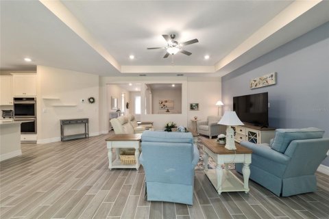 House in BELLECHASE in Ocala, Florida 4 bedrooms, 212.93 sq.m. № 1582218 - photo 10