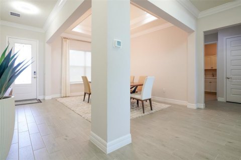 House in Winter Garden, Florida 4 bedrooms, 272.11 sq.m. № 2238000 - photo 16