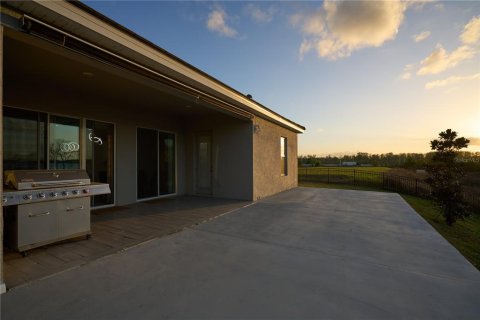 House in Winter Garden, Florida 4 bedrooms, 272.11 sq.m. № 2238000 - photo 5