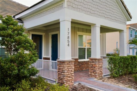 House in Winter Garden, Florida 4 bedrooms, 272.11 sq.m. № 2238000 - photo 3