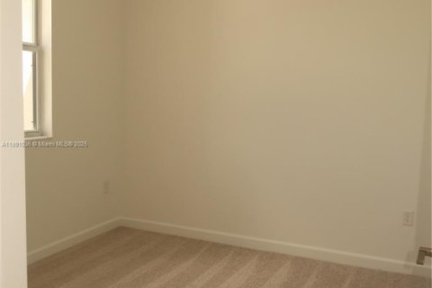 Townhouse in Homestead, Florida 3 bedrooms № 1944400 - photo 8