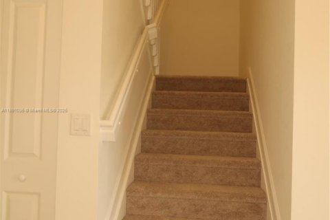 Townhouse in Homestead, Florida 3 bedrooms № 1944400 - photo 21