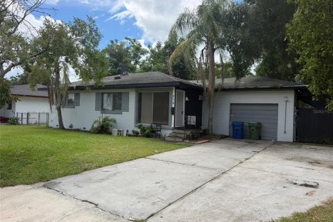 Villa ou maison à Winter Haven, Floride 3 chambres, 97.73 m2 № 2356542