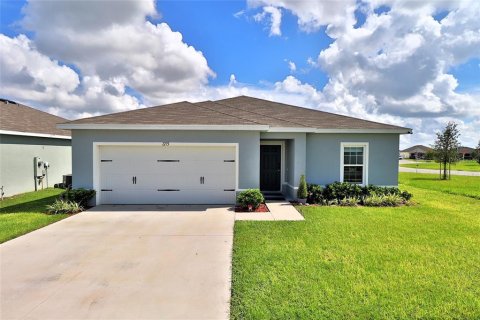 Casa en Haines City, Florida 4 dormitorios, 158.21 m2 № 2356345