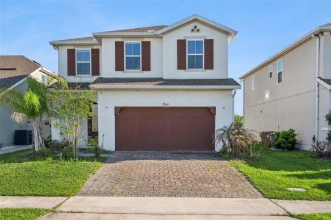 House in Kissimmee, Florida 3 bedrooms, 184.41 sq.m. № 2219226 - photo 2
