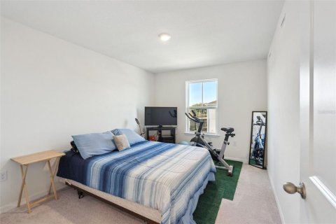 House in Kissimmee, Florida 3 bedrooms, 184.41 sq.m. № 2219226 - photo 10