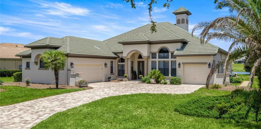 House in Hernando, Florida 3 bedrooms, 349.78 sq.m. № 2275716