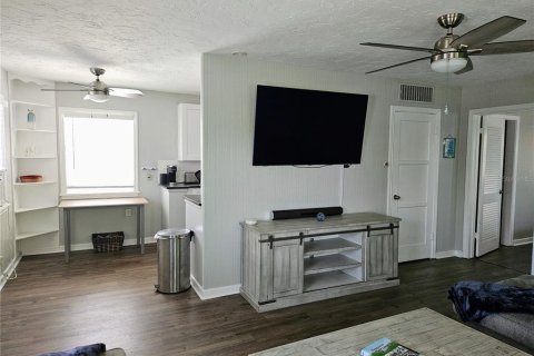 Appartement à louer à Saint Pete Beach, Floride: 1 chambre, 83.61 m2 № 1780405 - photo 4