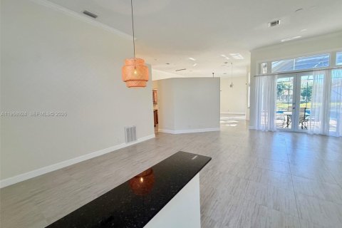 Casa en venta en Weston, Florida, 5 dormitorios, 243.31 m2 № 2031818 - foto 12