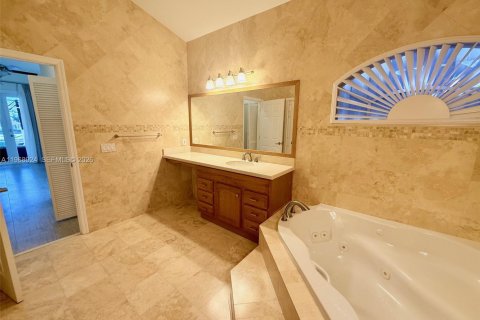 Casa en venta en Weston, Florida, 5 dormitorios, 243.31 m2 № 2031818 - foto 20