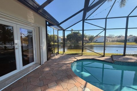 Casa en venta en Weston, Florida, 5 dormitorios, 243.31 m2 № 2031818 - foto 23