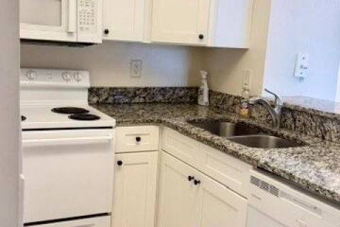 Copropriété à louer à Port St. Lucie, Floride: 2 chambres, 82.31 m2 № 2181096 - photo 3