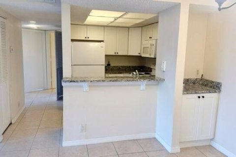 Copropriété à louer à Port St. Lucie, Floride: 2 chambres, 82.31 m2 № 2181096 - photo 7