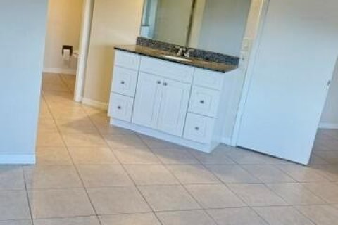 Copropriété à louer à Port St. Lucie, Floride: 2 chambres, 82.31 m2 № 2181096 - photo 18