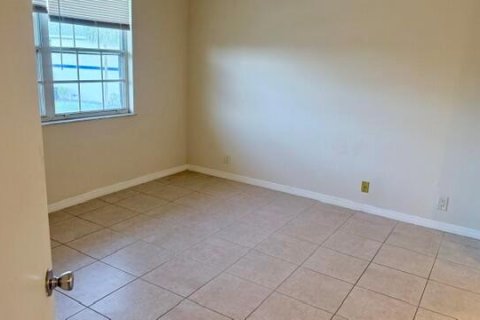 Copropriété à louer à Port St. Lucie, Floride: 2 chambres, 82.31 m2 № 2181096 - photo 29