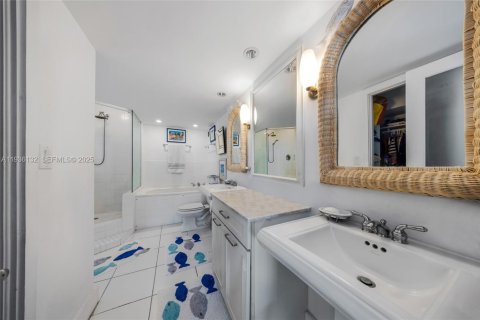 Copropriété à vendre à Miami Beach, Floride: 1 chambre, 59.92 m2 № 1994239 - photo 21