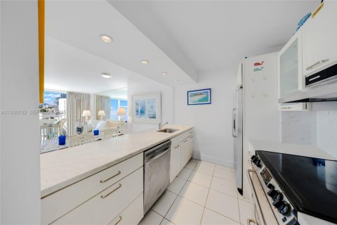 Copropriété à vendre à Miami Beach, Floride: 1 chambre, 59.92 m2 № 1994239 - photo 8