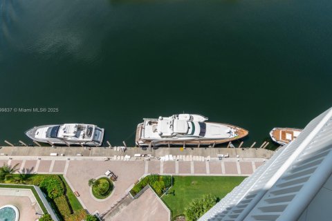 Copropriété à vendre à Aventura, Floride: 2 chambres, 105.91 m2 № 1951534 - photo 6