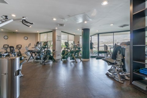 Copropriété à vendre à Aventura, Floride: 2 chambres, 105.91 m2 № 1951534 - photo 26