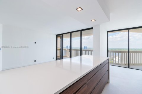 Copropriété à vendre à Aventura, Floride: 2 chambres, 105.91 m2 № 1951534 - photo 11