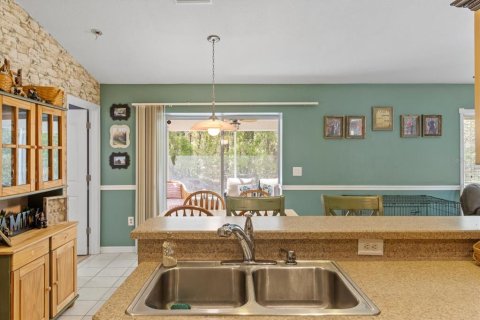 House in Citrus Springs, Florida 3 bedrooms, 166.11 sq.m. № 1619203 - photo 21