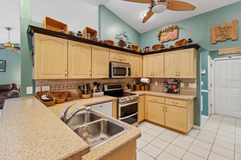 House in Citrus Springs, Florida 3 bedrooms, 166.11 sq.m. № 1619203 - photo 18