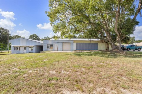 Commercial property in Fruitland Park, Florida 301.93 sq.m. № 1850304 - photo 16