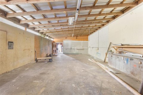 Commercial property in Fruitland Park, Florida 301.93 sq.m. № 1850304 - photo 5
