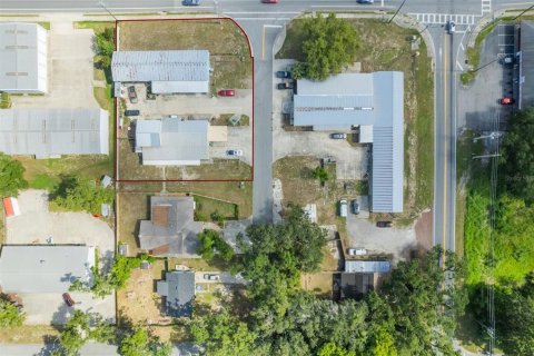 Commercial property in Fruitland Park, Florida 301.93 sq.m. № 1850304 - photo 14