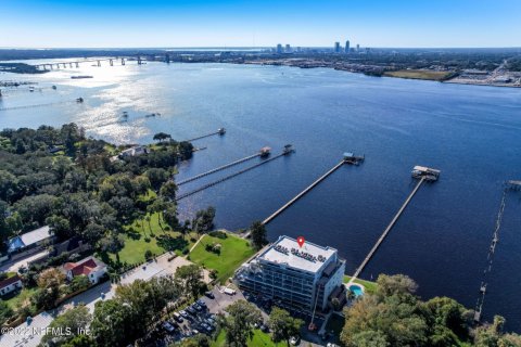 Condo in Jacksonville, Florida, 3 bedrooms  № 766015 - photo 1