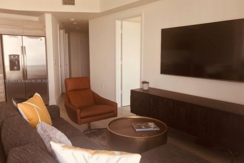 Condo in Miami, Florida, 2 bedrooms  № 1922205 - photo 19