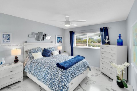 Купить кондоминиум в Халландейл-Бич, Флорида 2 спальни, 92.9м2, № 2065944 - фото 18