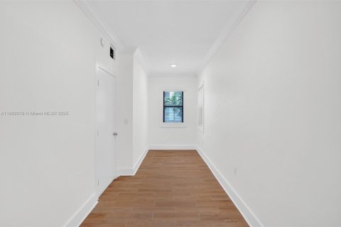 Appartement à louer à Hollywood, Floride: 2 chambres, 100.15 m2 № 1834355 - photo 26