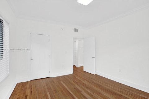 Appartement à louer à Hollywood, Floride: 2 chambres, 100.15 m2 № 1834355 - photo 18