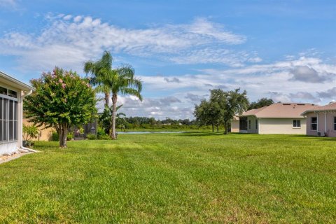 House in Leesburg, Florida 3 bedrooms, 186.18 sq.m. № 1877489 - photo 23