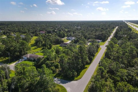 Terreno en venta en North Port, Florida № 2161178 - foto 3