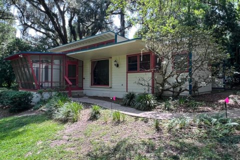 Casa en Gainesville, Florida 2 dormitorios, 132.85 m2 № 2106556