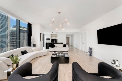 Copropriété à louer à Miami, Floride: 3 chambres, 254.83 m2 № 1928726 - photo 6