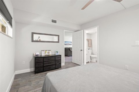 Condominio en venta en Dunedin, Florida, 2 dormitorios, 67.35 m2 № 2094588 - foto 14