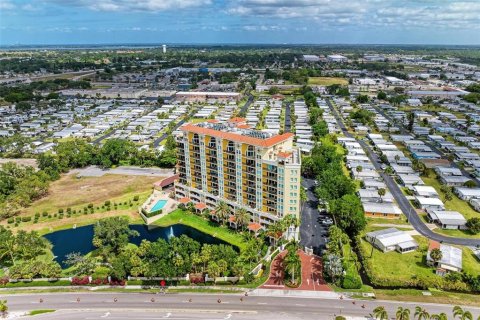 Condo in Palmetto, Florida, 2 bedrooms № 2149961 - photo 5