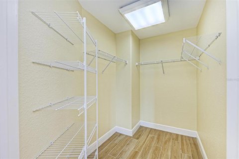 Condo in Palmetto, Florida, 2 bedrooms № 2149961 - photo 28